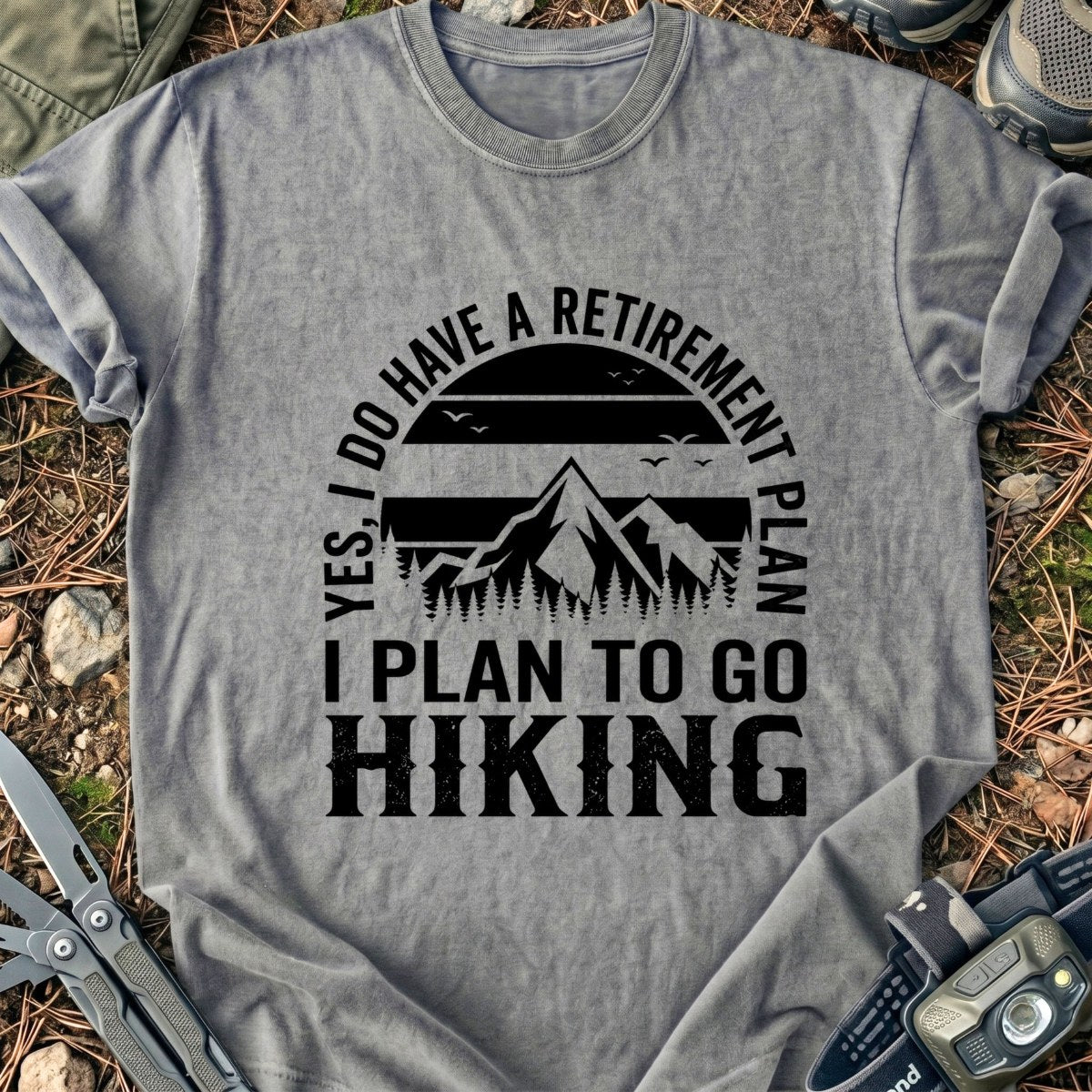Retire in T-Shirt