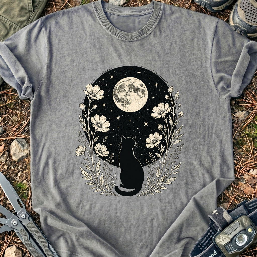 Luna & T-Shirt